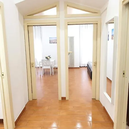 Dimora Donna Vittoria - Vecchia Lägenhet *